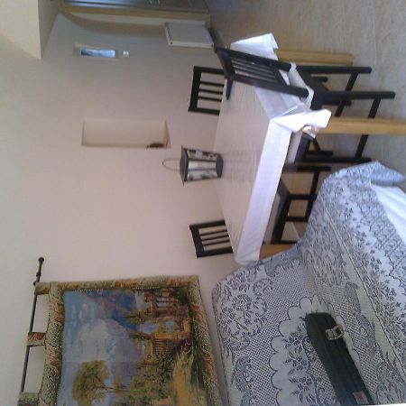Anna Apartment Kastrisianika Bagian luar foto
